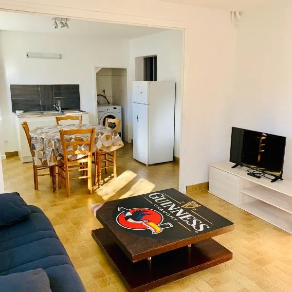 Viesnīca Appartement quartier calme pilsētā Manda