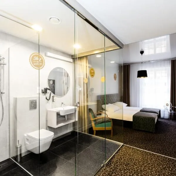 Sleep in Hostel & Apartments Stary Rynek, hotel v Poznani