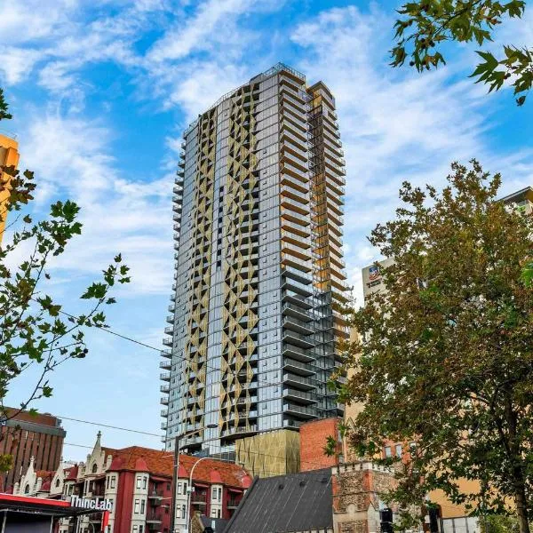 Realm Apartments by CLLIX, hotel in Adelaide