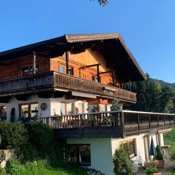 Altenhauser Hof, hotel v destinaci Kössen