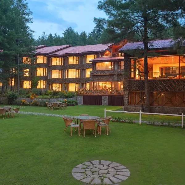 Welcomhotel by ITC Hotels, Pine N Peak, Pahalgam, hotel in Kolur