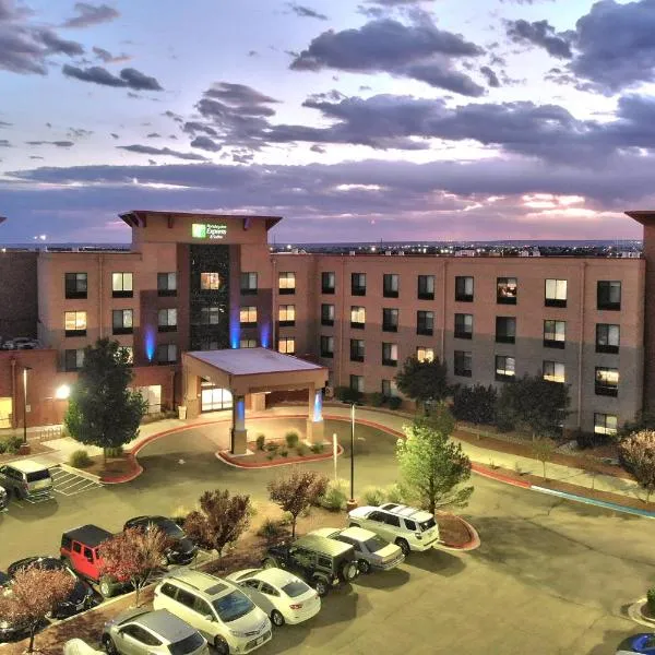 Holiday Inn Express & Suites Albuquerque Historic Old Town, an IHG Hotel, hotel in Albuquerque