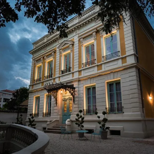 Villa 216, hotel v destinaci Lyon