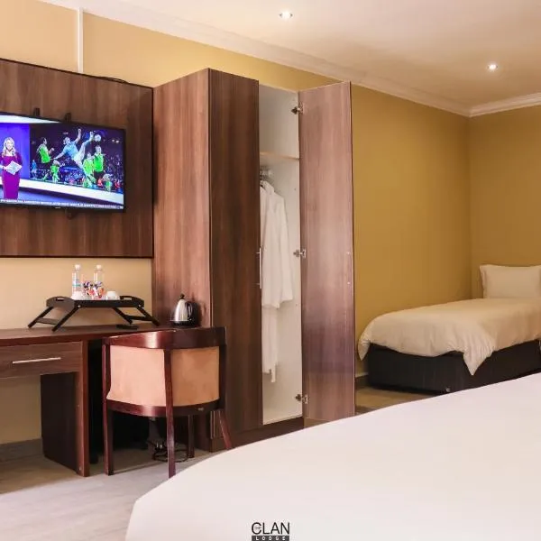 THE CLAN LODGE, hotel v destinaci Mohlanapeng