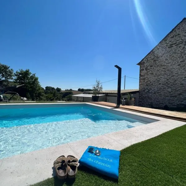 Tout au bout du chemin, hotel in Brousse-le-Château