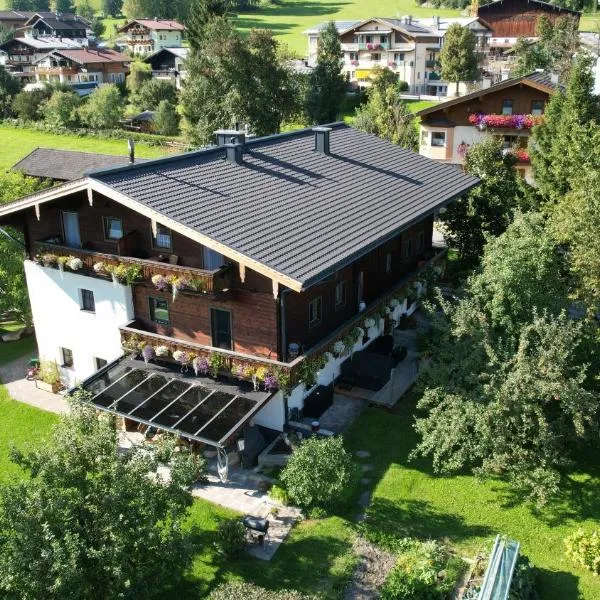 Apartments M&M Göpplerbauer, Hotel in Piesendorf
