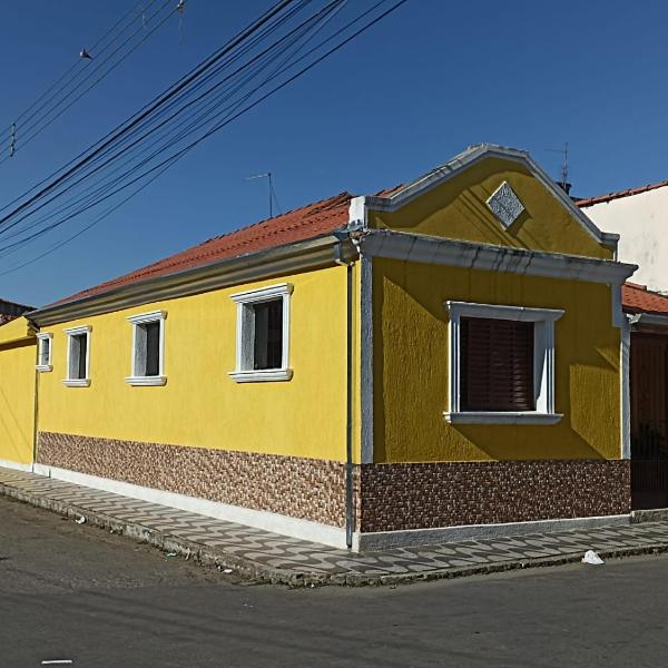Casa Amarela a 5 minutos a pé da Basílica