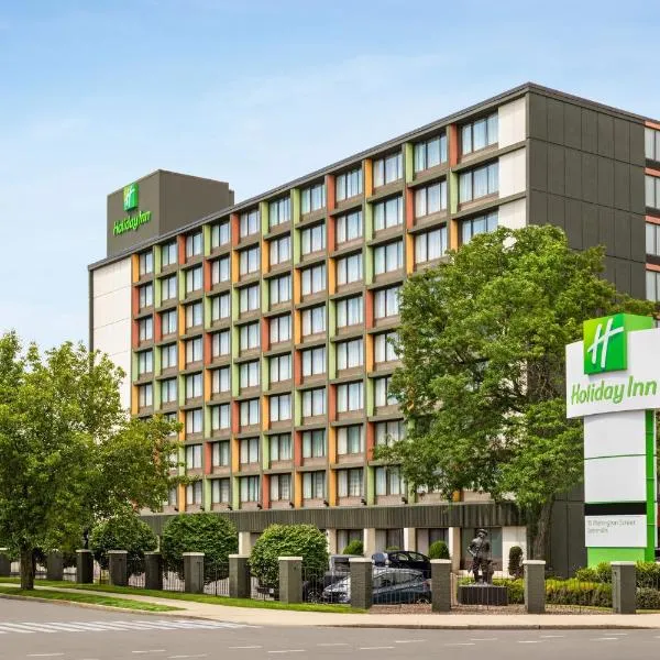 Holiday Inn Boston Bunker Hill Area, an IHG Hotel, khách sạn ở Somerville