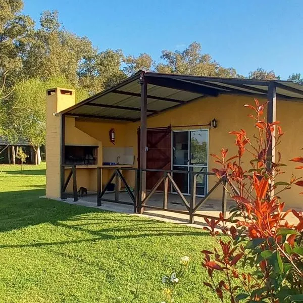 Posada del Pio, Granja, hotel a Termas del Daymán