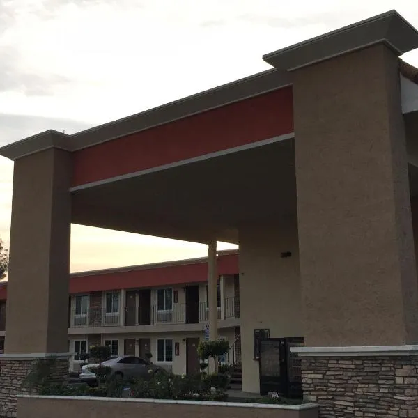 Ontario Inn & Suites、モントクレアのホテル