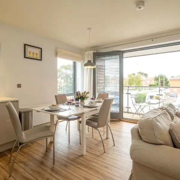 2 King Georges - Aldeburgh Coastal Cottages, hotel in Aldeburgh