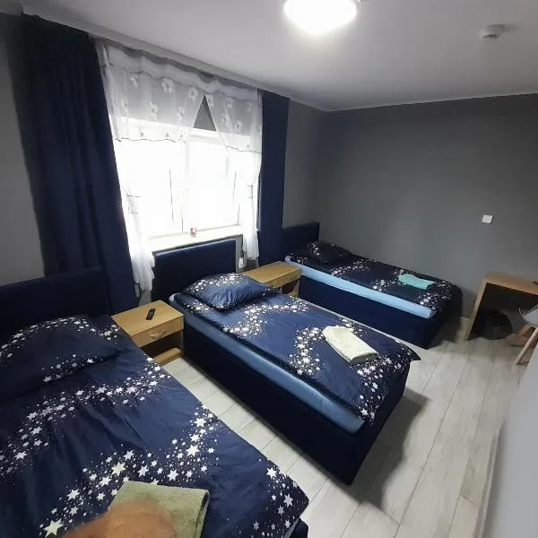 Szafir - NoclegiGrodziskPL, hotel in Grodzisk Mazowiecki