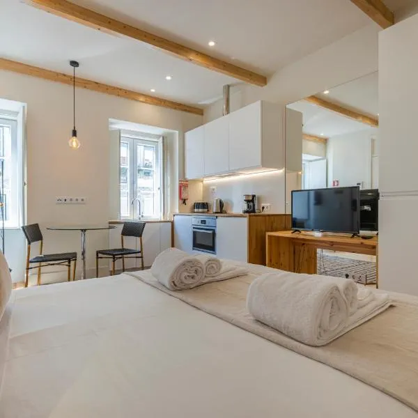 Cozy Studio Apartment near the river II