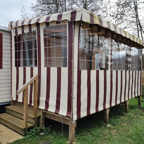 LA PALMYRE LES MATHES Mobil home 3ch TOUT CONFORT Camping 4 étoiles LES CHARMETTES, hotel en Les Mathes