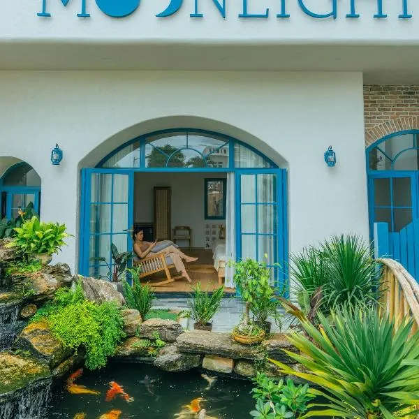 MOONLIGHT Homestay & Hotel: Plei Yan (3) şehrinde bir otel