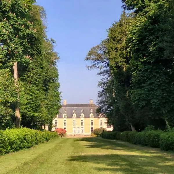 뱅 드 브레타뉴에 위치한 호텔 Château du Boschet chambre de la marquise