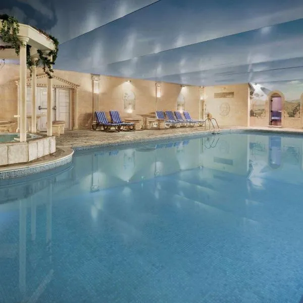 우스크에 위치한 호텔 Cwrt Bleddyn Hotel & Spa