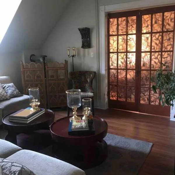 Redefined Alchemy - Bright, eclectic, pretty Apt 3E, hotel v destinaci Little Falls