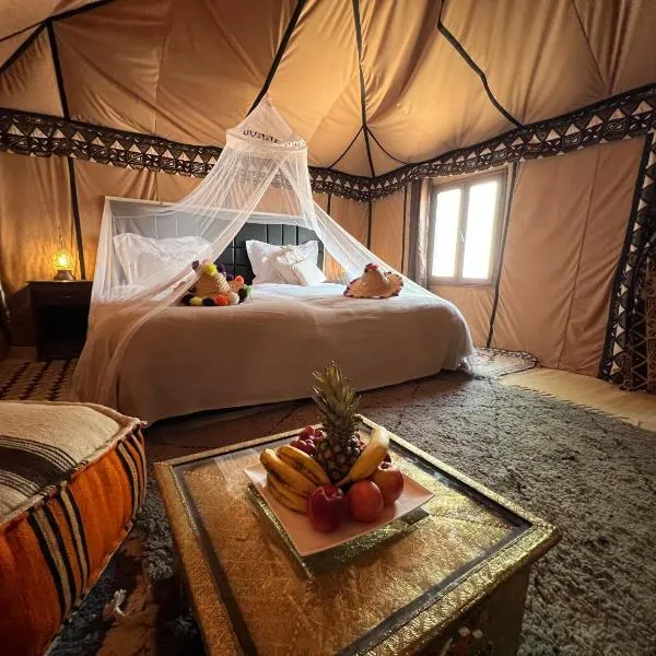 Luxury traditional Tent Camp, hotel em Tisserdmine