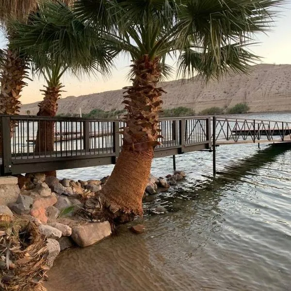 Restful hangout, hotel v destinaci Bullhead City