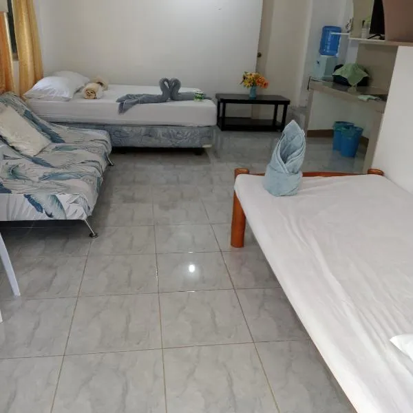Okoy Guest House, hotel v destinaci Ostrov Bantayan