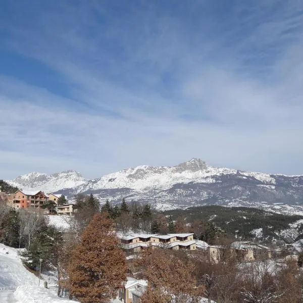 L'Ecrin du Lac, hôtel à Chorges