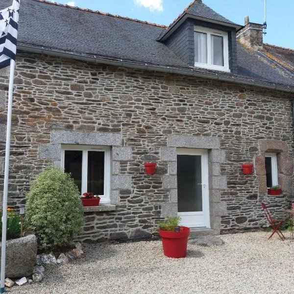 Les Gîtes du Triskell, gîte du Feu、Sainte-Tréphineのホテル