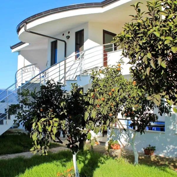 Hasler Studios, hotel Qerret városában