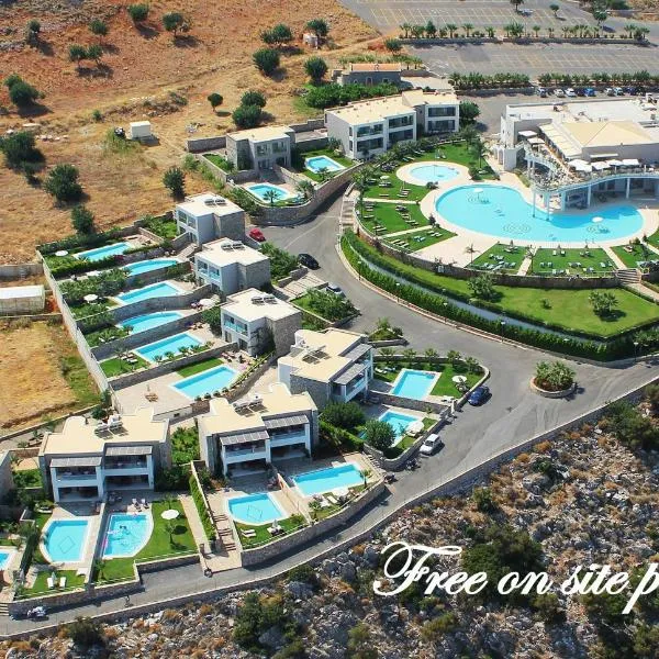 Royal Heights Resort Villas & Spa、Tzermiádonのホテル