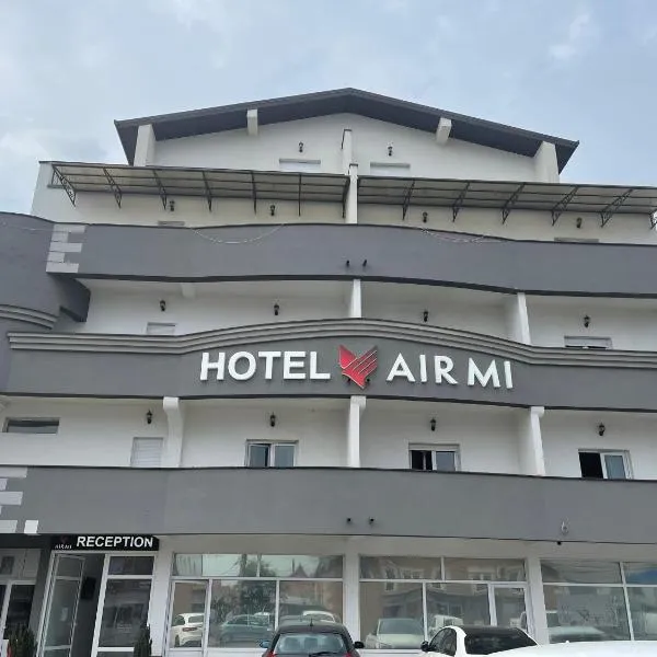 AirMi hotel, hotel en Surčin