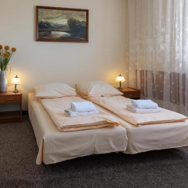 Mixbud, hotel in Biała Podlaska