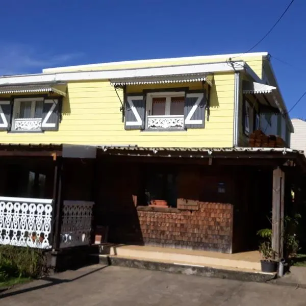 Maison aux Portes du Sud Sauvage, khách sạn ở Saint-Joseph