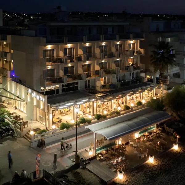 Golden Star City Resort , ξενοδοχείο στην Περαία