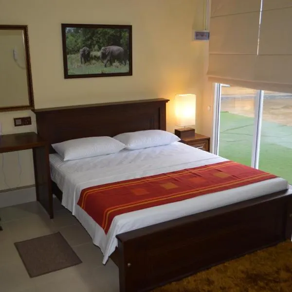 Paramount Residence 5, hotell i Peliyagoda