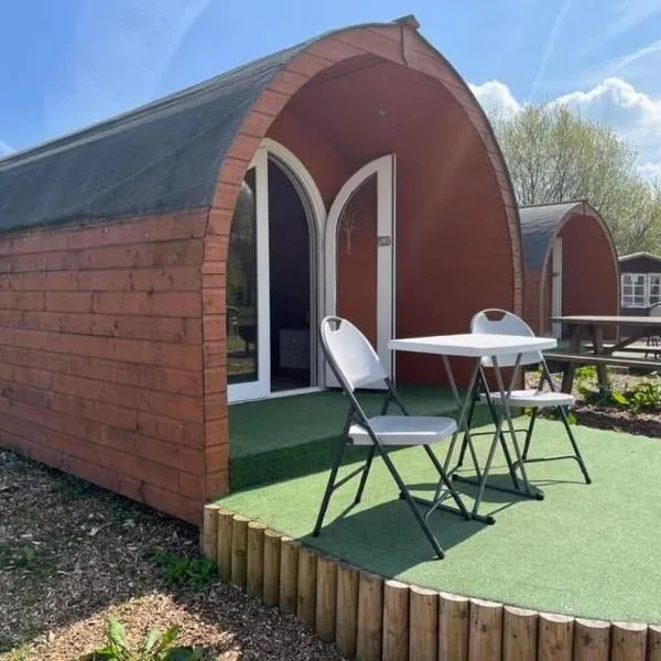 Blackbrook lodge Camping pods, hotel v destinaci Belper