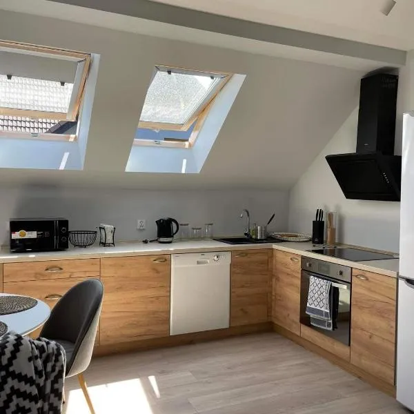 Noclegi SKOK na Energylandię Zator Przeciszów, hotel in Przeciszów
