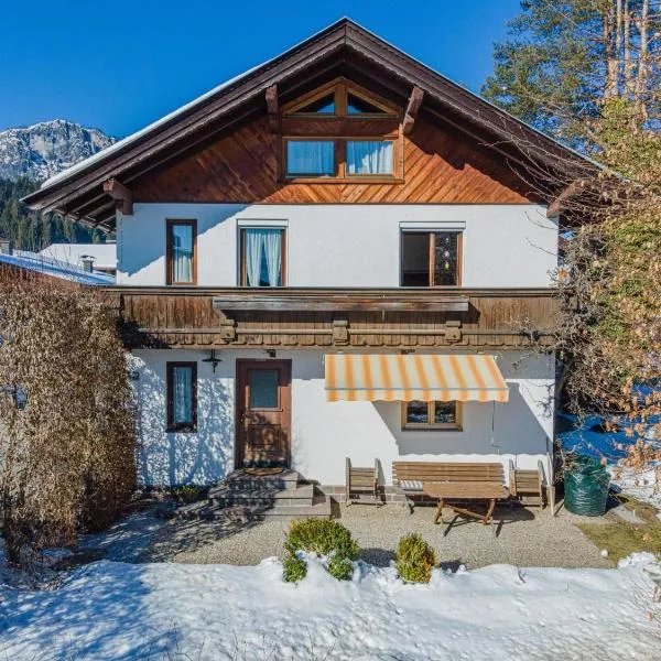 Haus Jöchl Top 1: Sankt Johann in Tirol'da bir otel