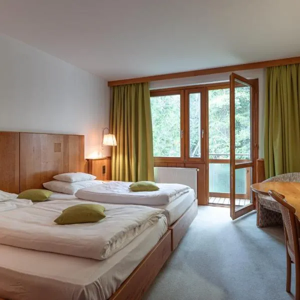 Hotel Restaurant Südrast Dreiländereck, hotell i Arnoldstein