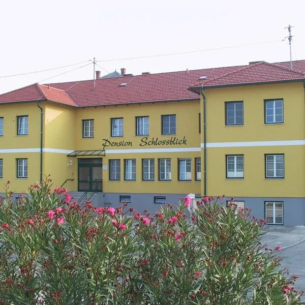 Pension Schlossblick, hotell i Stoob