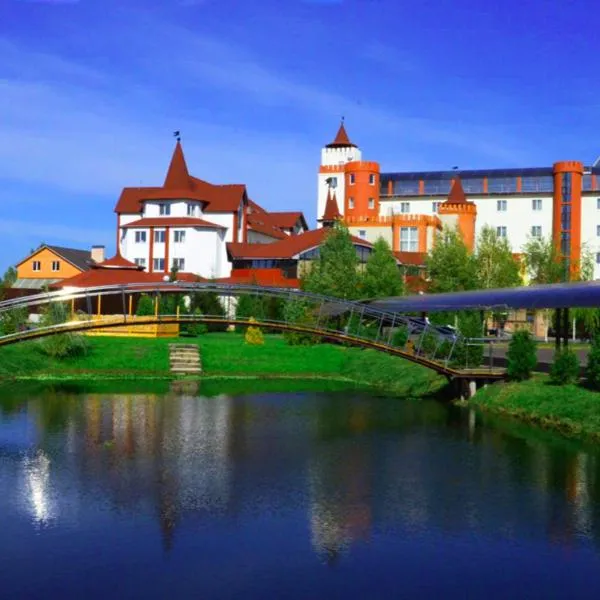 Vyshegrad Castle Hotel, hotelli kohteessa Vyšhorod