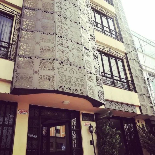 APARTAESTUDIO AMOBLADO DE UN SOLO AMBIENTE- QUINTA PAREDES CORFERIAS, хотел в Богота