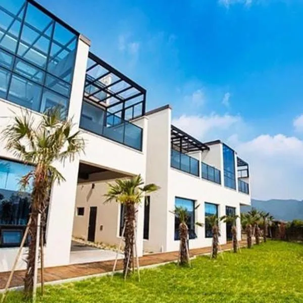 Demare Pension, hotel a Yeosu