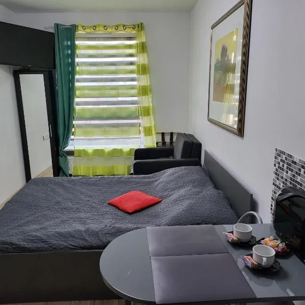 Apartamenty GALERIA PÓŁNOCNA, ξενοδοχείο στη Βαρσοβία