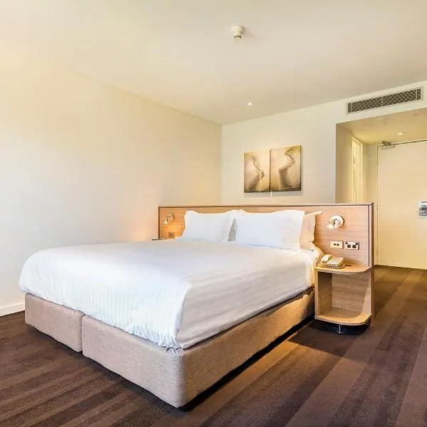 Crowne Plaza Canberra by IHG – hotel w mieście Canberra