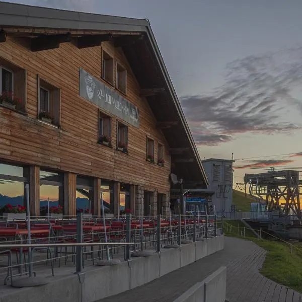 베아텐베르그에 위치한 호텔 Berghaus Niederhorn