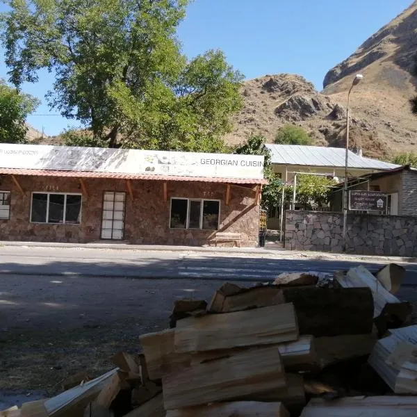 BARBIMARIA, hotel a Khertʼvisi