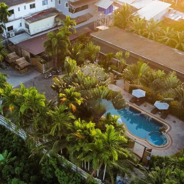 Phuvara Boutique Aonang, hotell i Ao Nang Beach