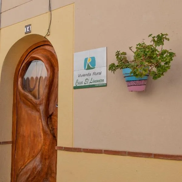 Encantadora casa de pueblo para 7 pax con gran Terraza, hotel v destinaci Jimera de Líbar