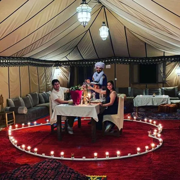 Sahara Luxury Merzouga Camp, hotel in Merzouga