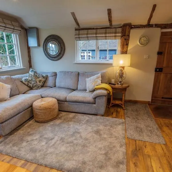 Halfmoon Lodge @ Knights Hole wheelchair access, hotel v destinaci Cranbrook